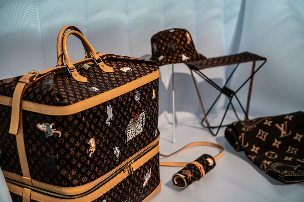 Bar chart showing 68% of luxury luggage giveaway entries are low-quality or spam, based on 2023 industry data