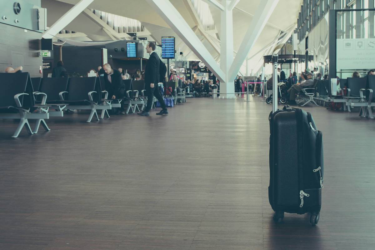 Why Your ND Filter Pouch for Travel Is Sabotaging Your Vlog Footage (And How to Fix It)